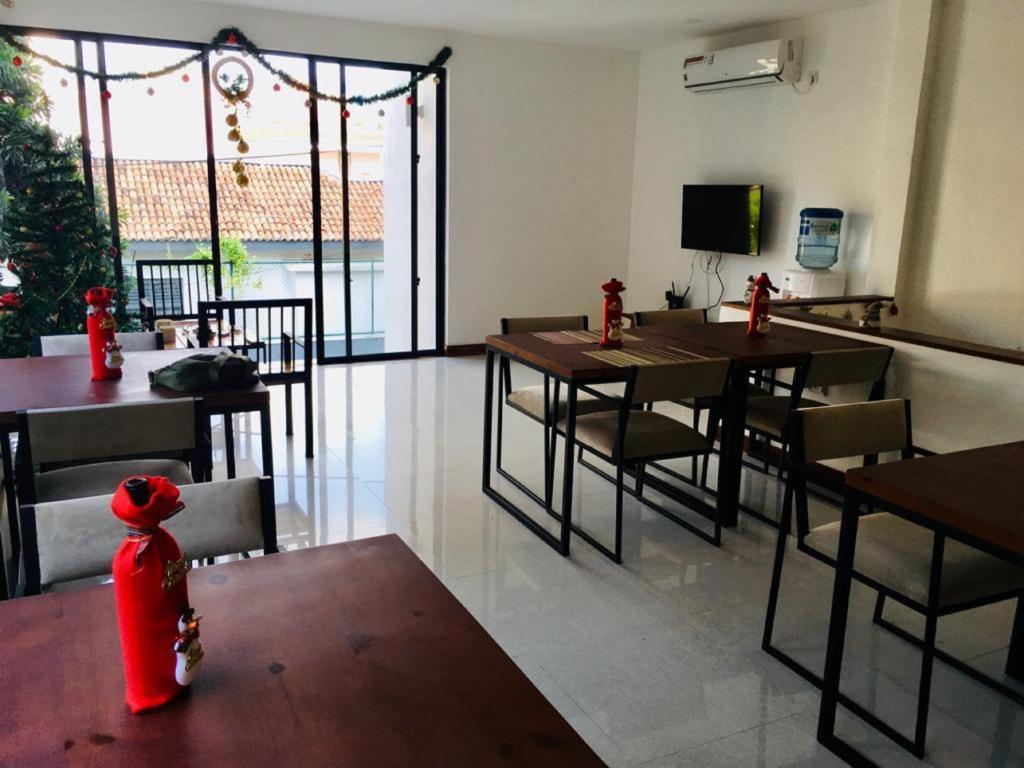 Visakha 6 Hotel Colombo Luaran gambar