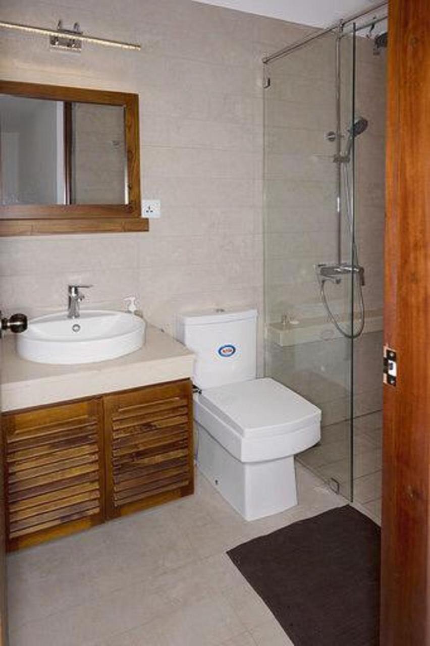 Visakha 6 Hotel Colombo Luaran gambar